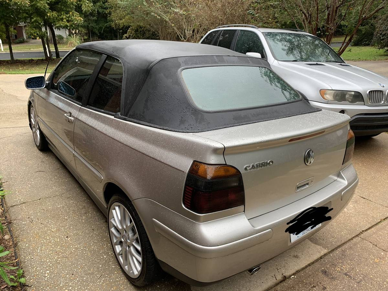 Illustration for article titled At $3,000, Is This 1999 VW Cabrio a Good Investment in a Future Classic?